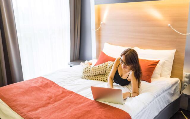 Best Western Plus Lakeside Hotel