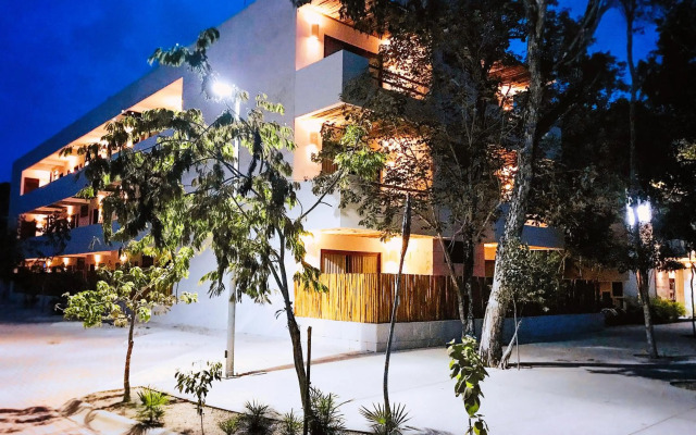 Niik Tulum