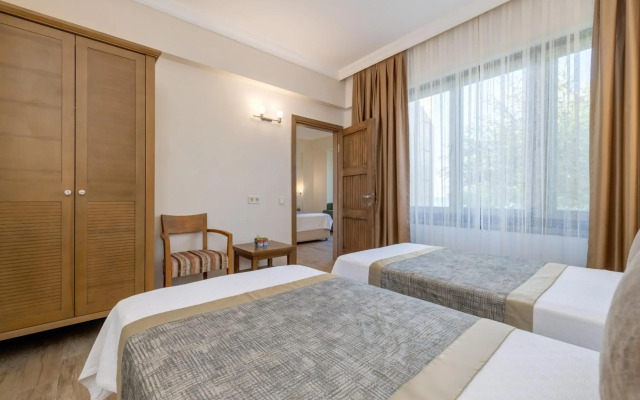 Cinarli Kasri Hotel