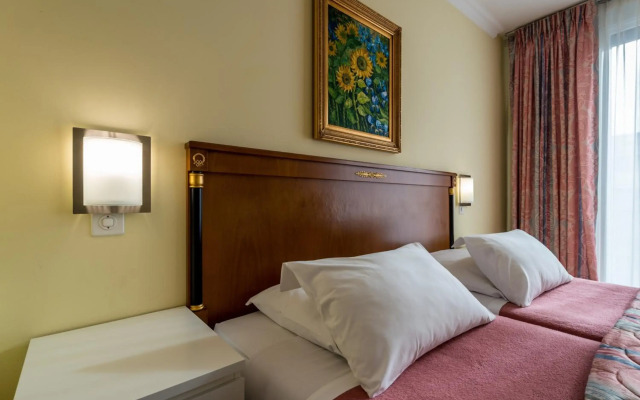 Hotel Churchill