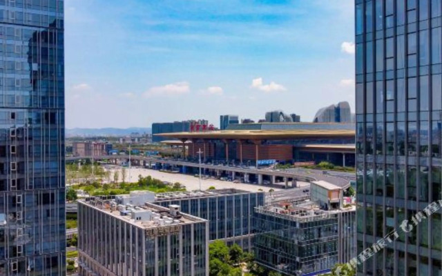 Nanjing South Railway Station A1 Xiaogongguan Cinema Apartment