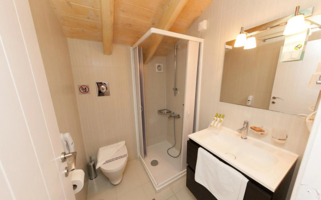 Thirides Beach Resort