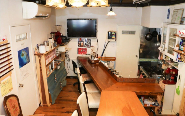 Guest House Shirahama R cafe – Caters to Women - Hostel