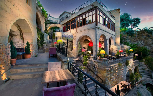 Cappadocia Splendid Cave Hotel