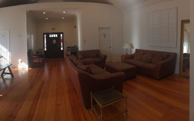 Alecia B&B