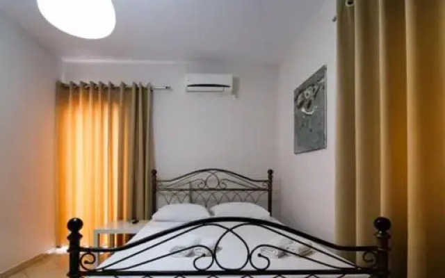 Vironas Rooms