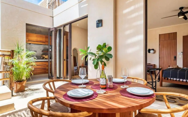 @villa.akbal- 2bd rooftop w/ open dinning room