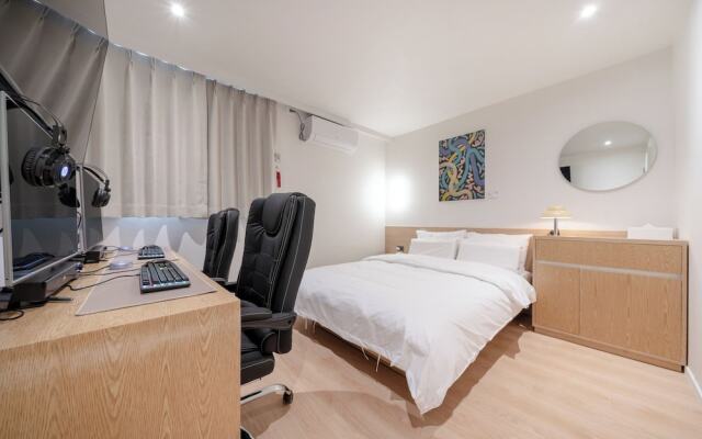 Aank Hotel Cheongju Ⅱ