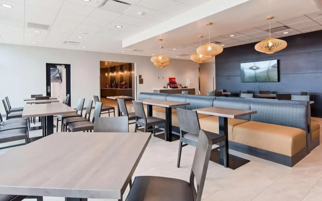 Best Western Plus Settlers Point