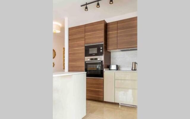 Esmeralda. Luxury. 1 line of the ocean. View! Quality!