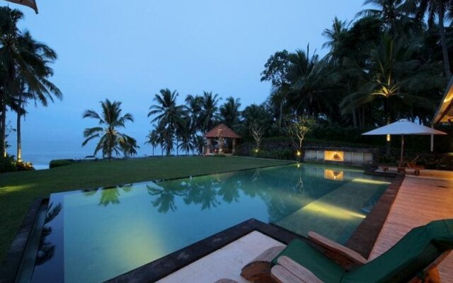 Villa Rumah Pantai Bali