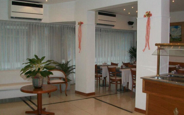 Village Garden Apart Hotel