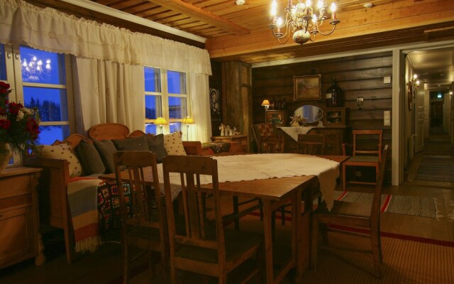 Elves Village Hotel