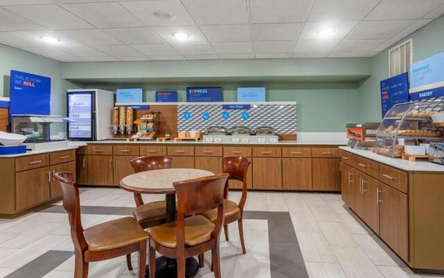 Holiday Inn Express Branson-Green Mountain Drive by IHG