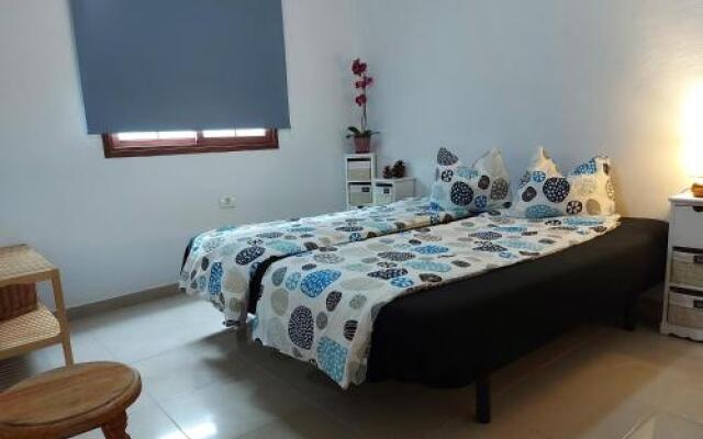Apartamento Playa Alojera 1ª Linea