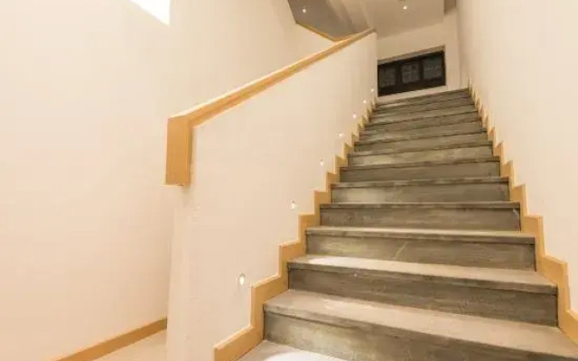 Xitang Joy Lake Homestay (Kunming Sunac Dianchi Houhai Store)