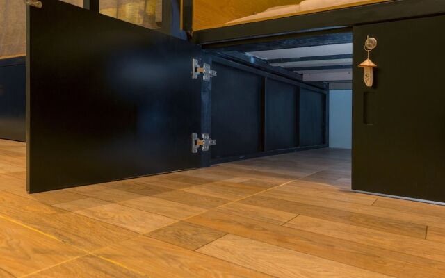 Rice Hostel & Cafe - Adults Only