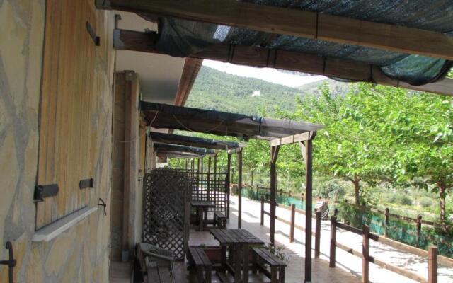 Casa Rural La Canal De Salem