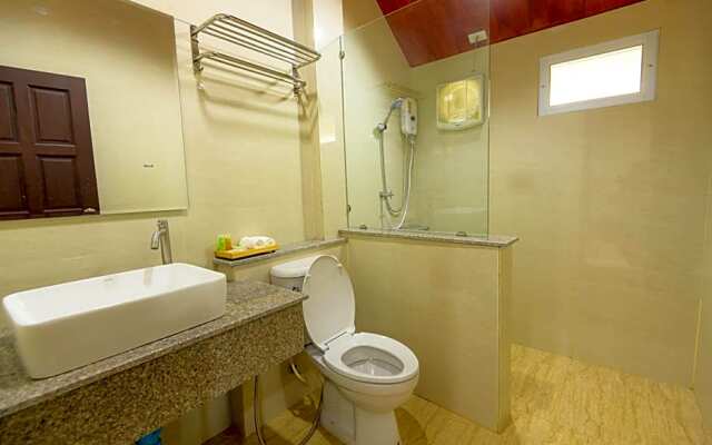 Avarin Resort