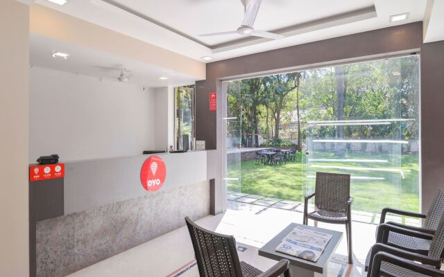 OYO 13150 Mangal Residency