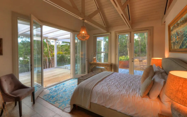 The Peninsula Experience