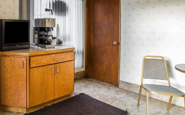 Rodeway Inn Arlington