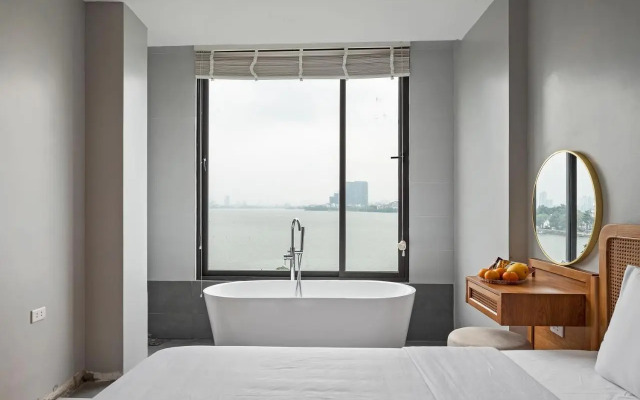 Lakeview Residence Hotel