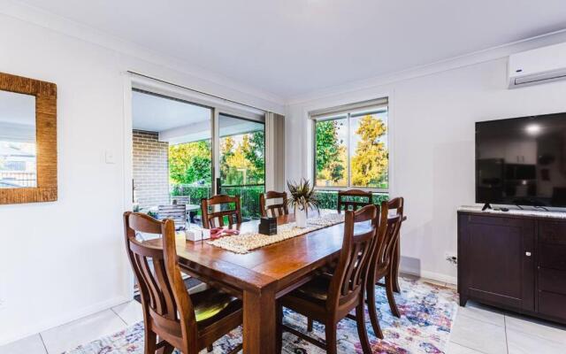 Park View Mudgee- Excellent location! 3BDRM w Park views