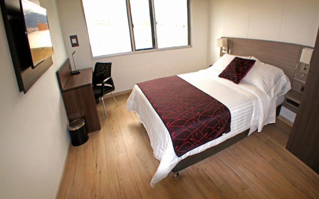 Hotel Grand Plaza Corferias
