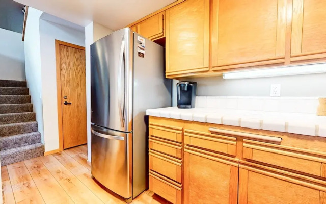 Snowcreek V #874 3 Bedroom Condo by RedAwning
