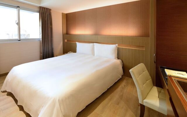 Talmud Tainan Suites