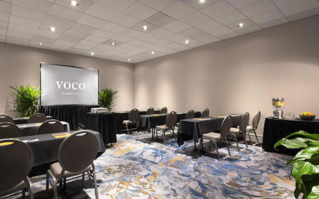 voco Chicago Downtown - Riverwalk by IHG
