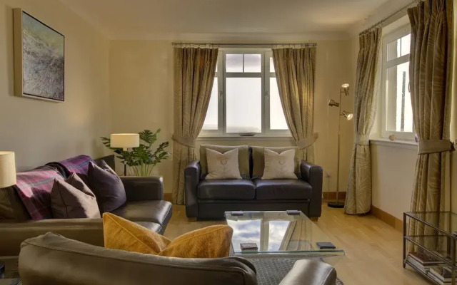 No 10 The Links Apartment Brora