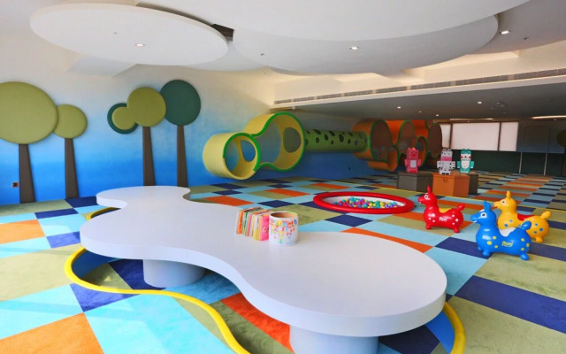 Hsin Hotel