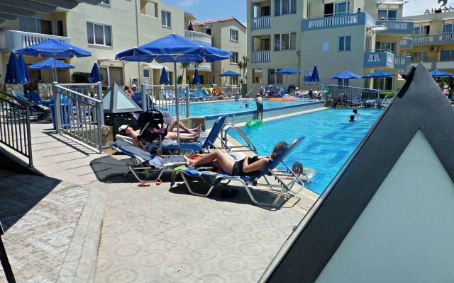 Menia Beach Hotel