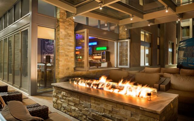 Hampton Inn & Suites Clayton/St. Louis-Galleria Area