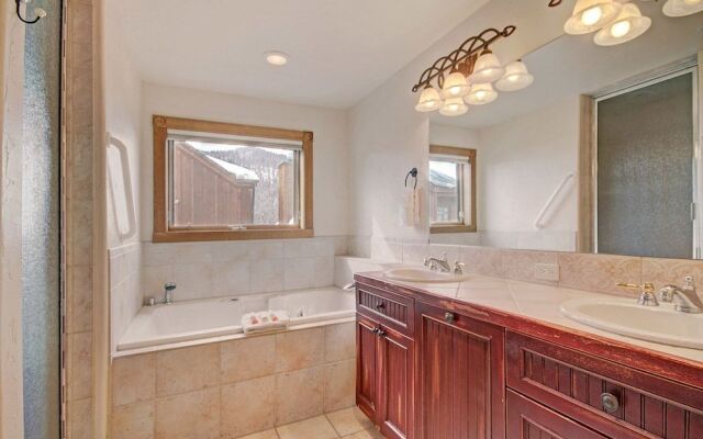 202 Mill Creek (72 River Run Road) 4 Bedroom Condo by RedAwning