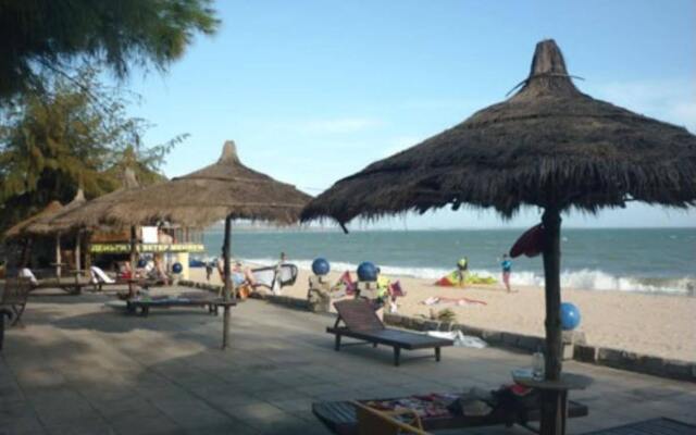 Green Coconut Resort