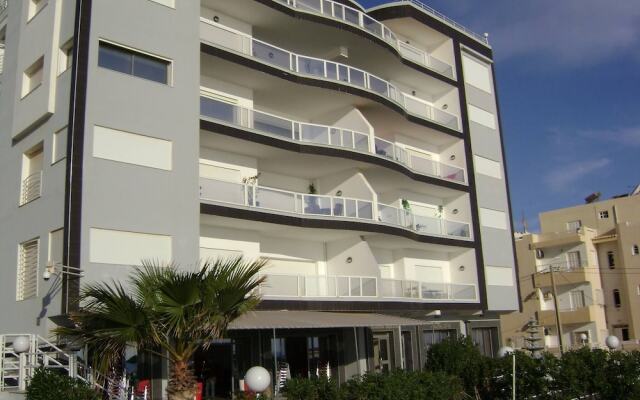 "luxury Studio Apartment - Sea View In Sousse"