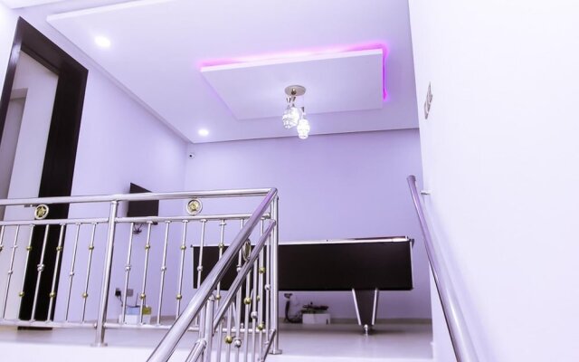 Stunning 3-bed House in Lagos