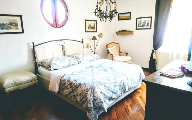 House With 3 Bedrooms in Šamorín, With Furnished Terrace and Wifi