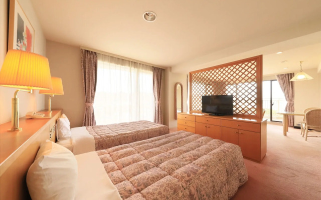 Kamogawa Grand Tower