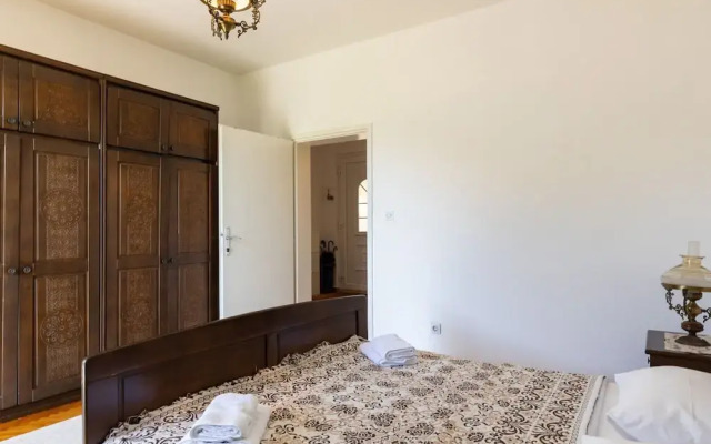Begovic Guest House - Two-bedroom Suite With Balcony