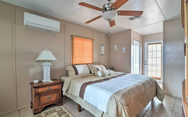 Pet-friendly Auburndale House w/ Lake Views!