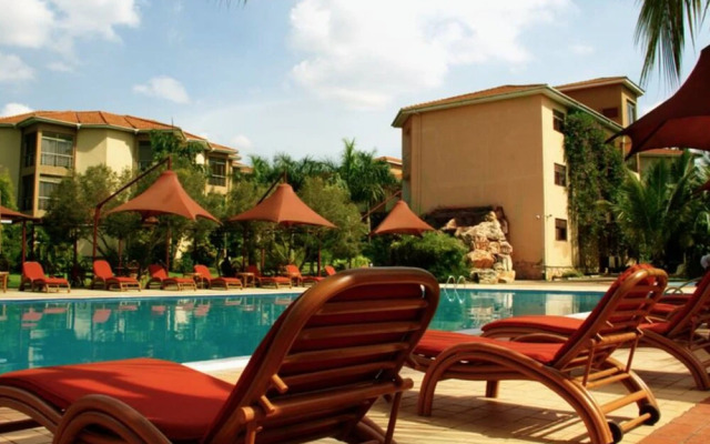 Studio Suite in the Royal Suites Hotel