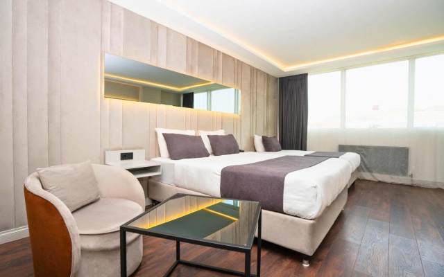 216 Station Suite Gebze