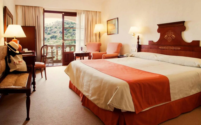Es Moli Hotel