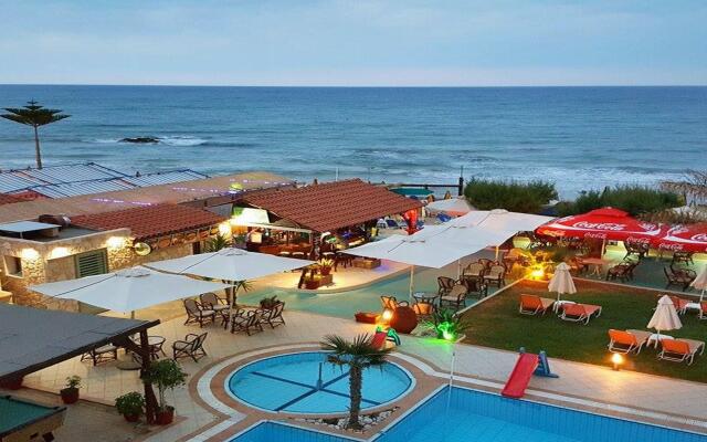 Malliotakis Beach Hotel by Checkin