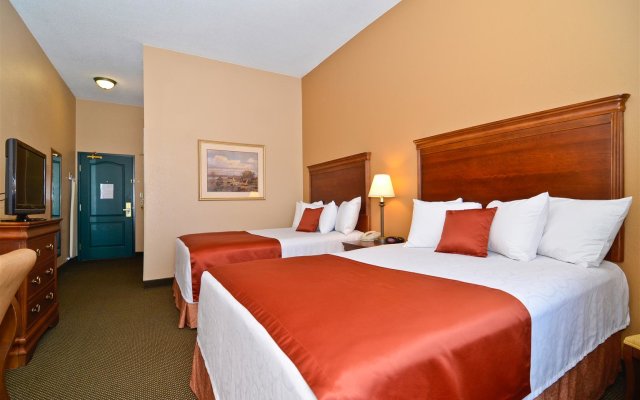 Comfort Inn & Suites Independence