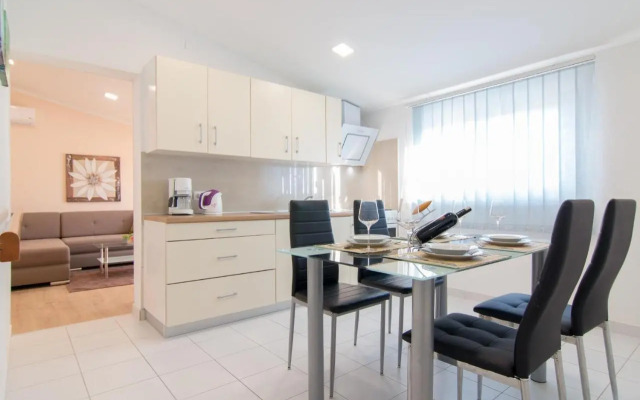 Apartman ELMA Pula